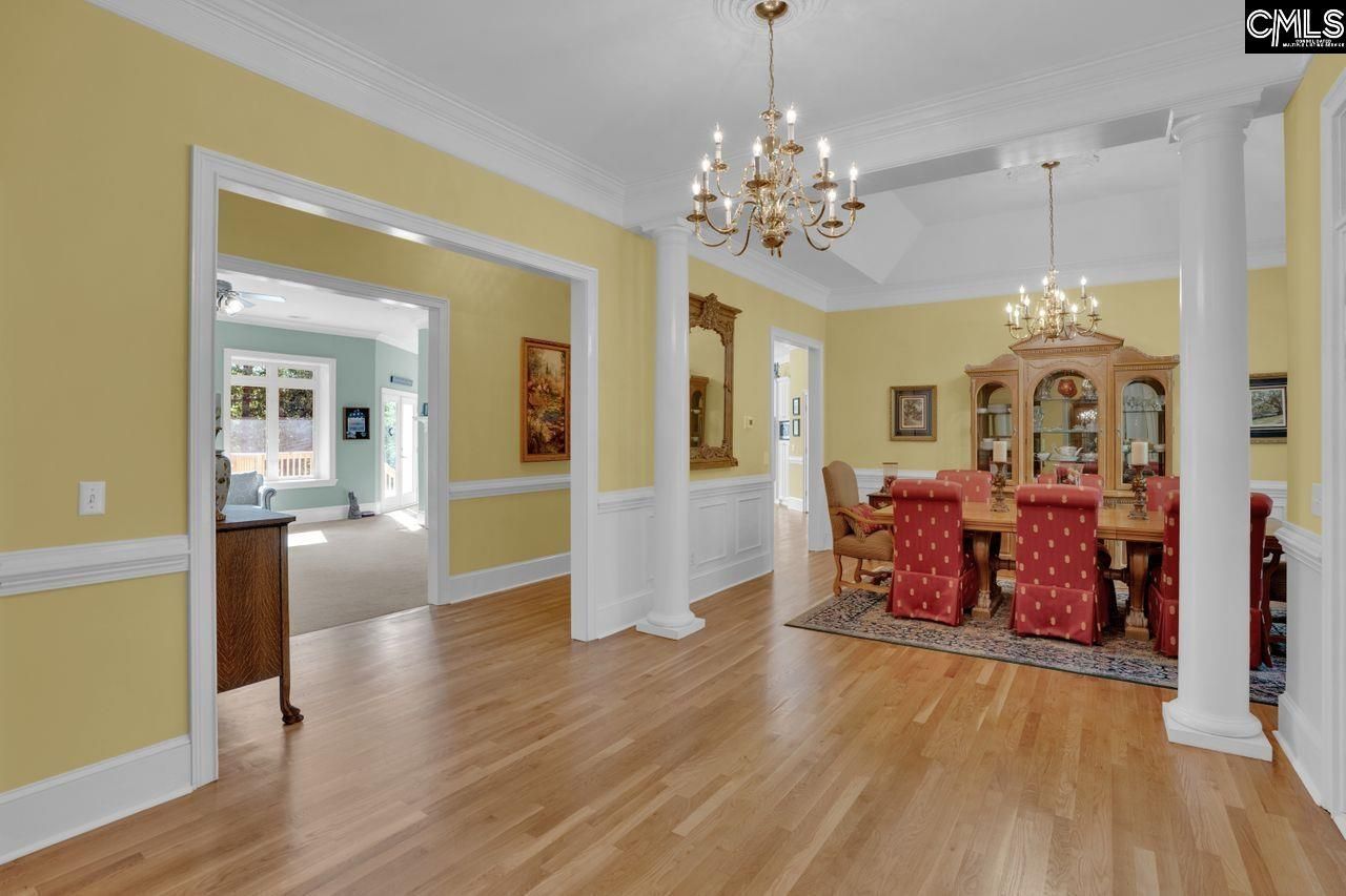 140 Leonard Drive  Photo 5