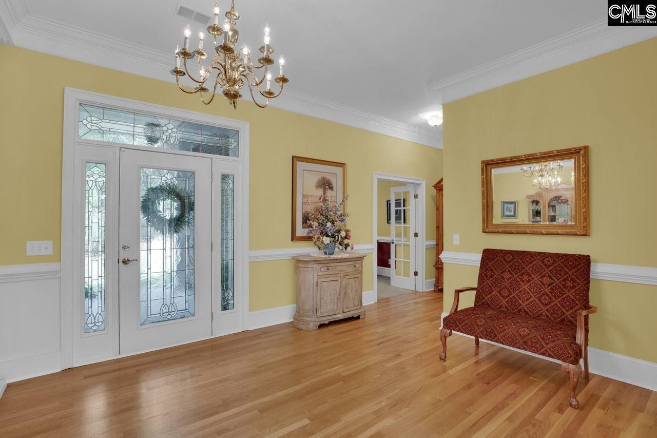 140 Leonard Drive  Photo 6