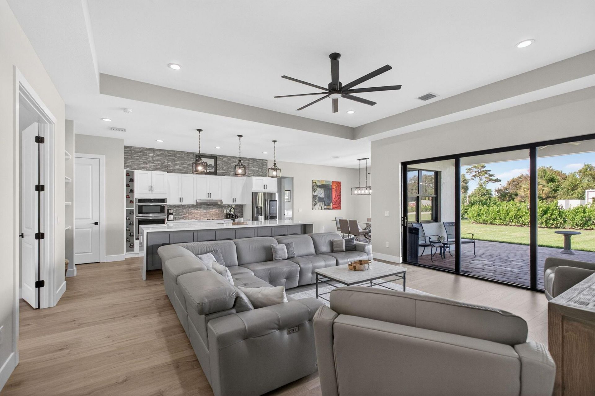 8249 SE Dharlys Street, Hobe Sound, FL 33455 Photo