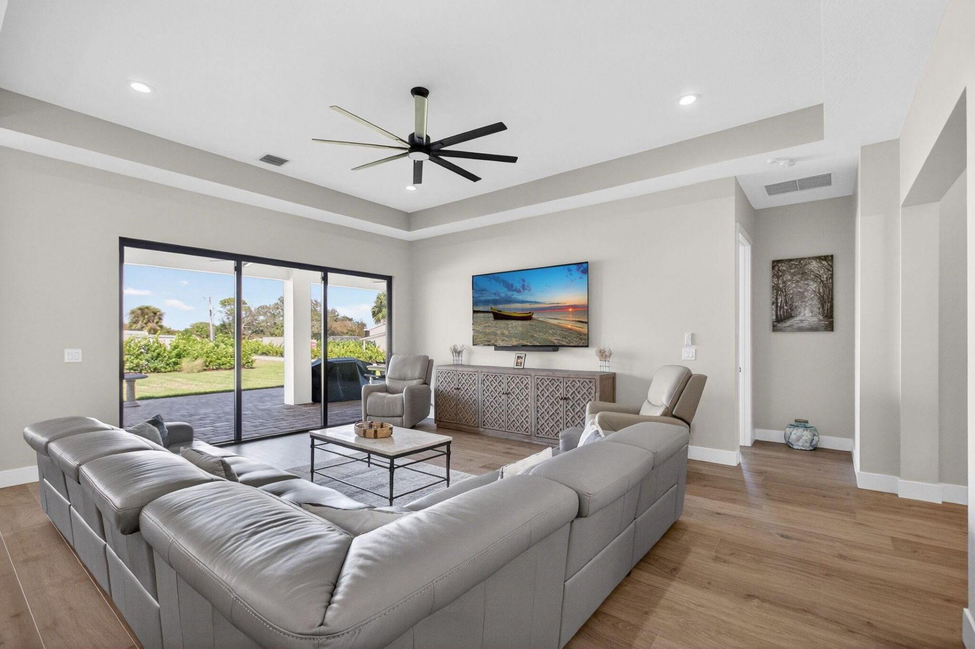 8249 SE Dharlys Street, Hobe Sound, FL 33455 Photo