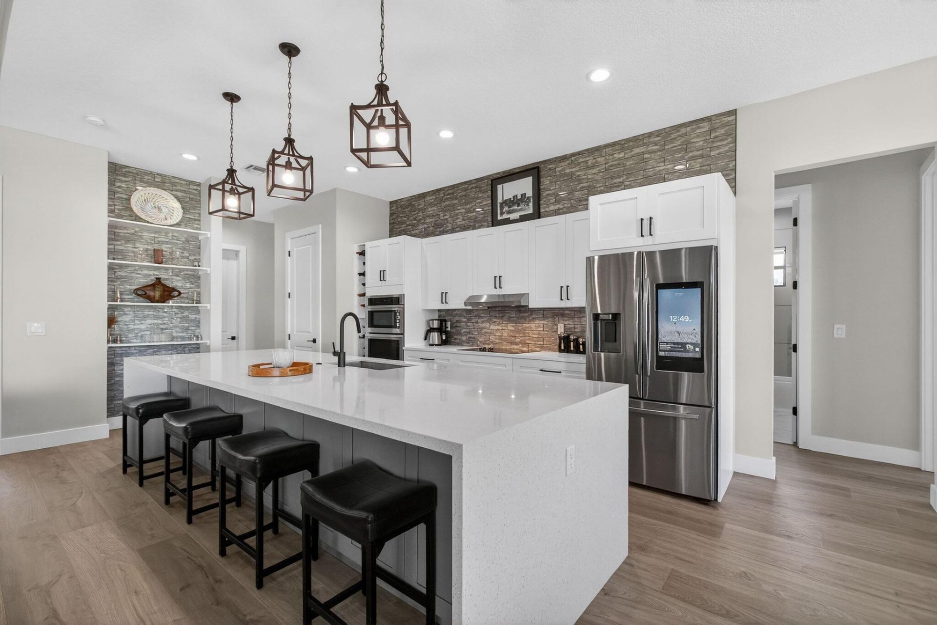 8249 SE Dharlys Street, Hobe Sound, FL 33455 Photo