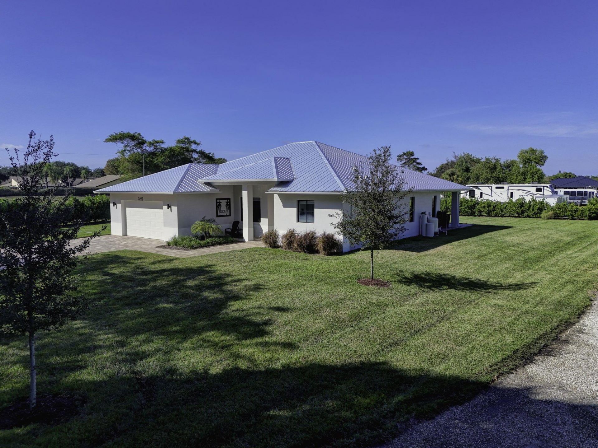 8249 SE Dharlys Street, Hobe Sound, FL 33455 Photo
