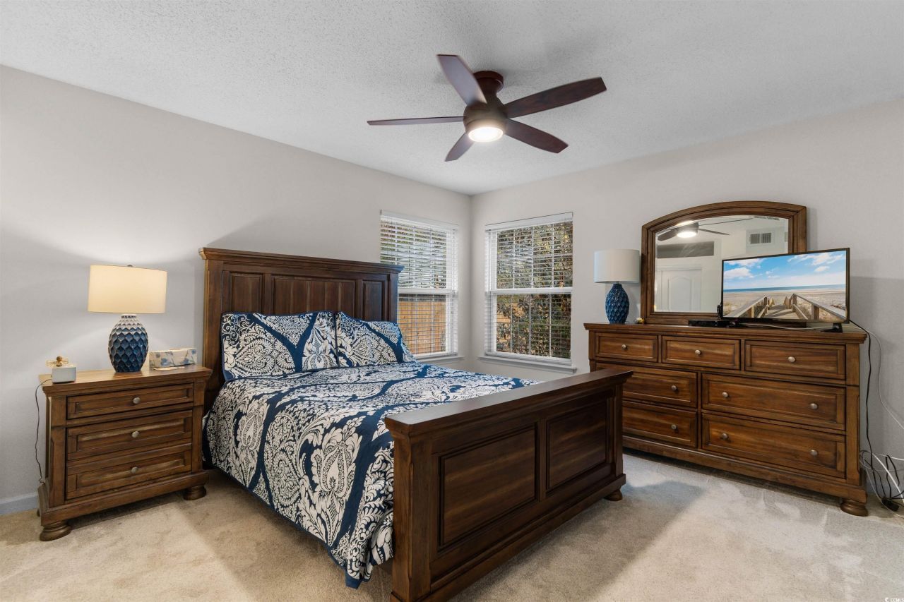 2262 Andover Dr. Photo 18