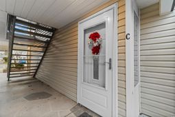 2262 Andover Dr. photo 4