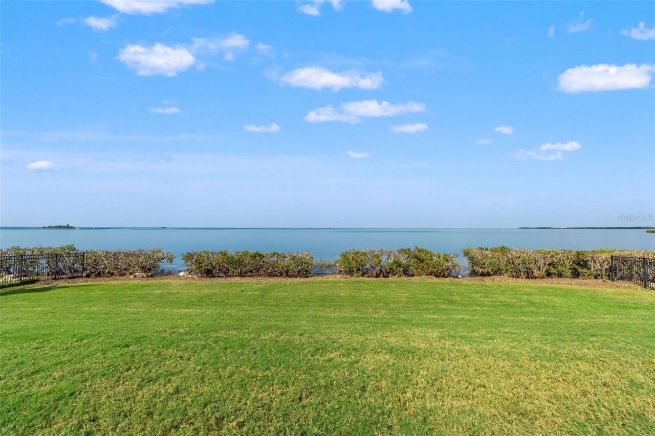 4387 Harborpointe Drive, Port Richey, FL 34668 Photo