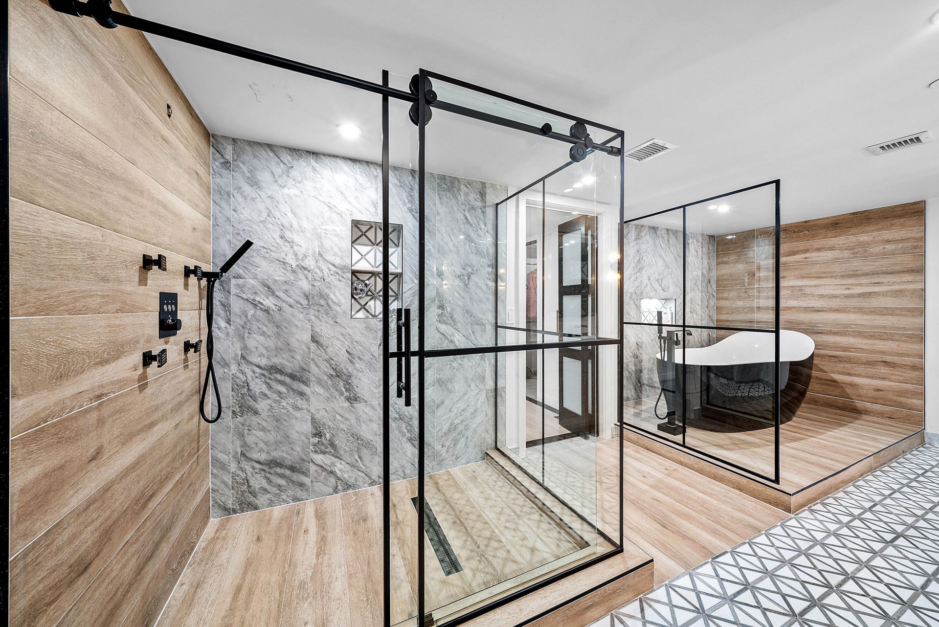 2427 Presidential Way, Unit 802, West Palm Beach, FL 33401 Photo