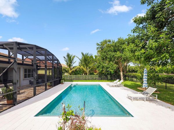 9362 Isles Cay Drive, Delray Beach, FL 33446