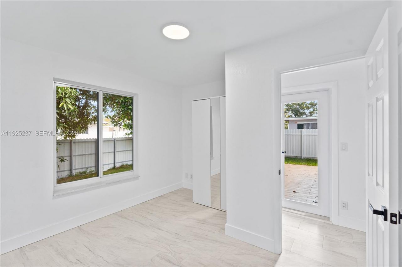 230 SW 29th Ave, Fort Lauderdale, FL 33312 Photo