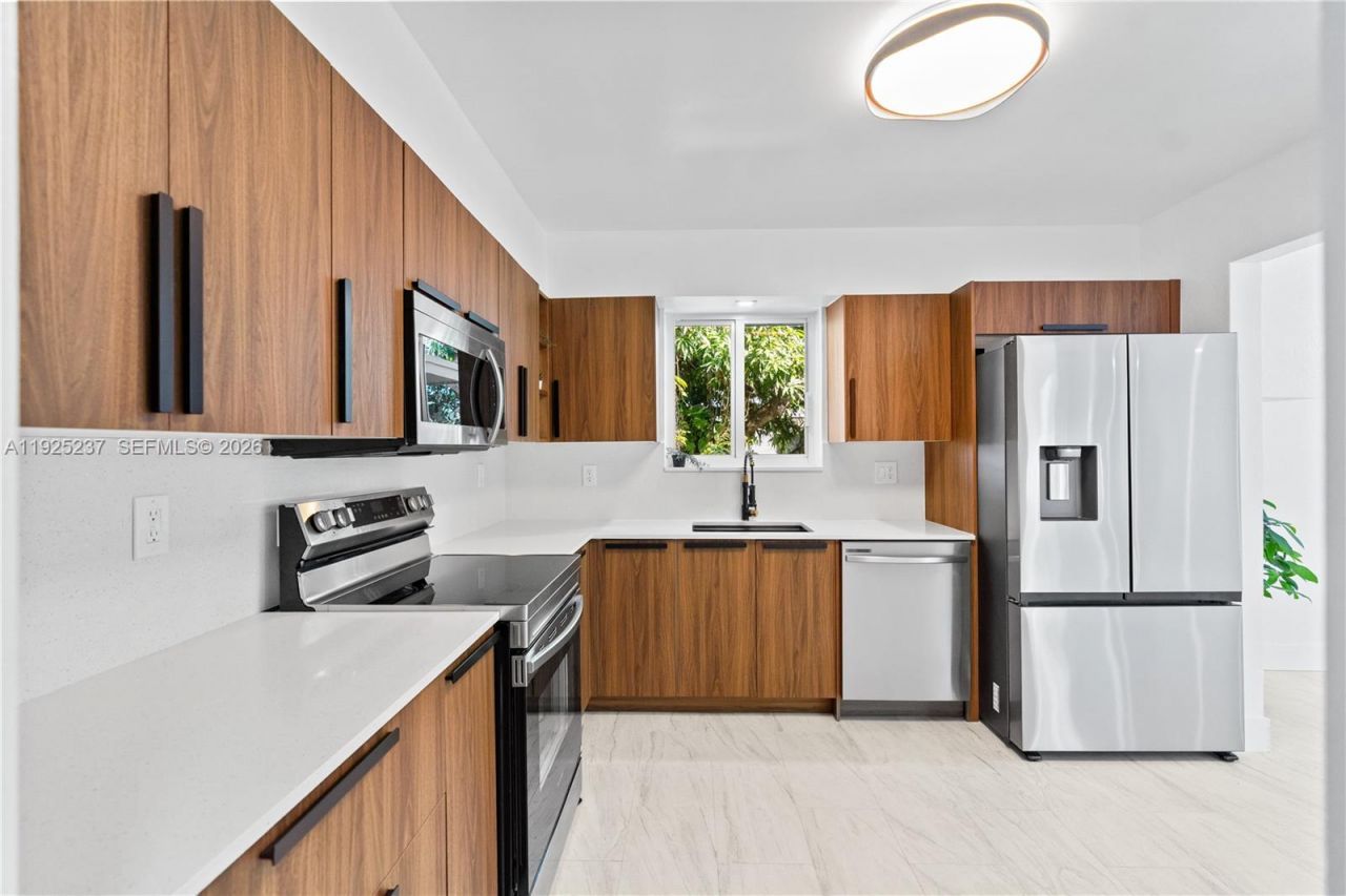 230 SW 29th Ave, Fort Lauderdale, FL 33312 Photo