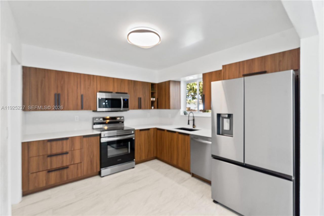 230 SW 29th Ave, Fort Lauderdale, FL 33312 Photo