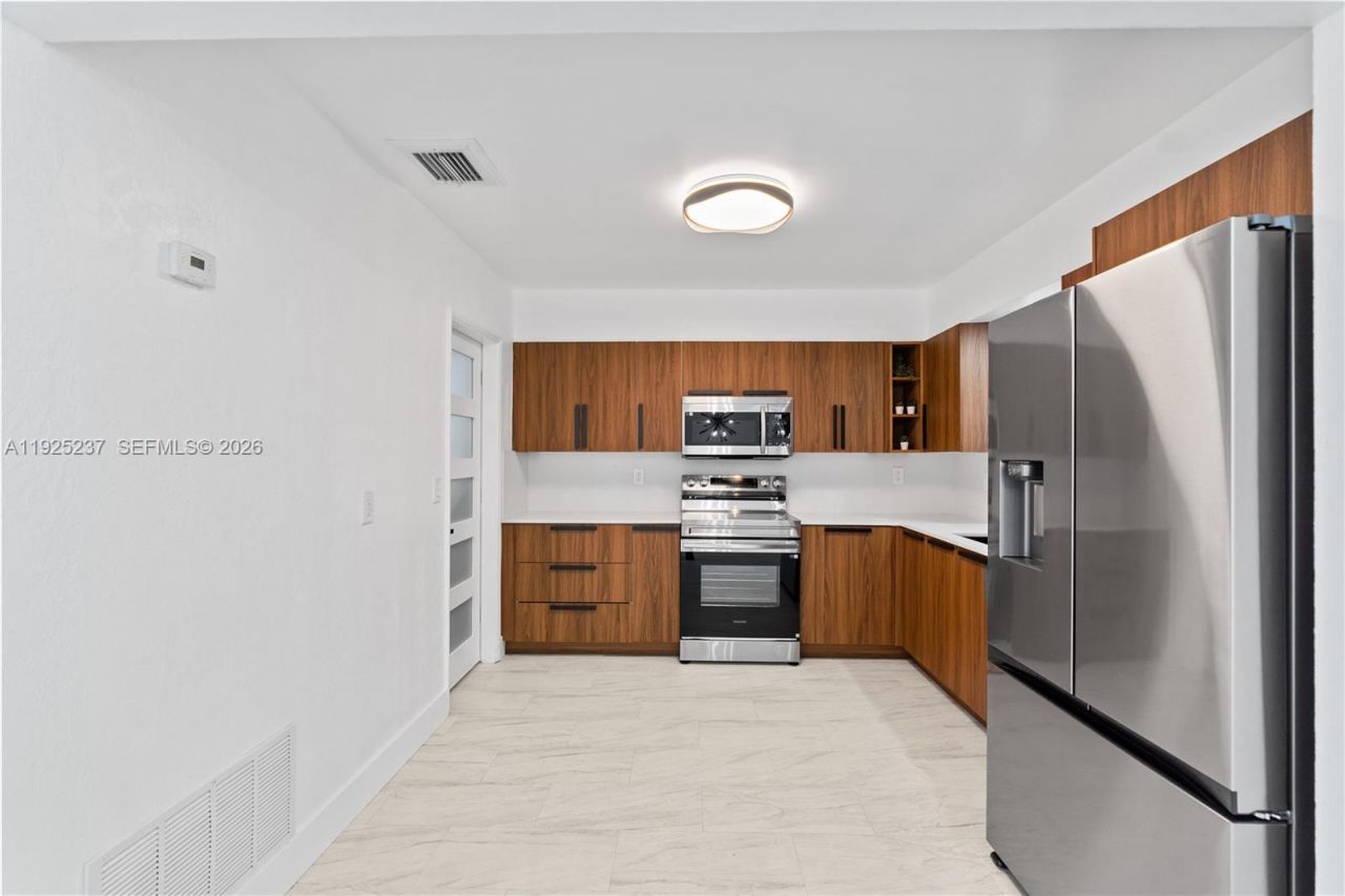 230 SW 29th Ave, Fort Lauderdale, FL 33312 Photo