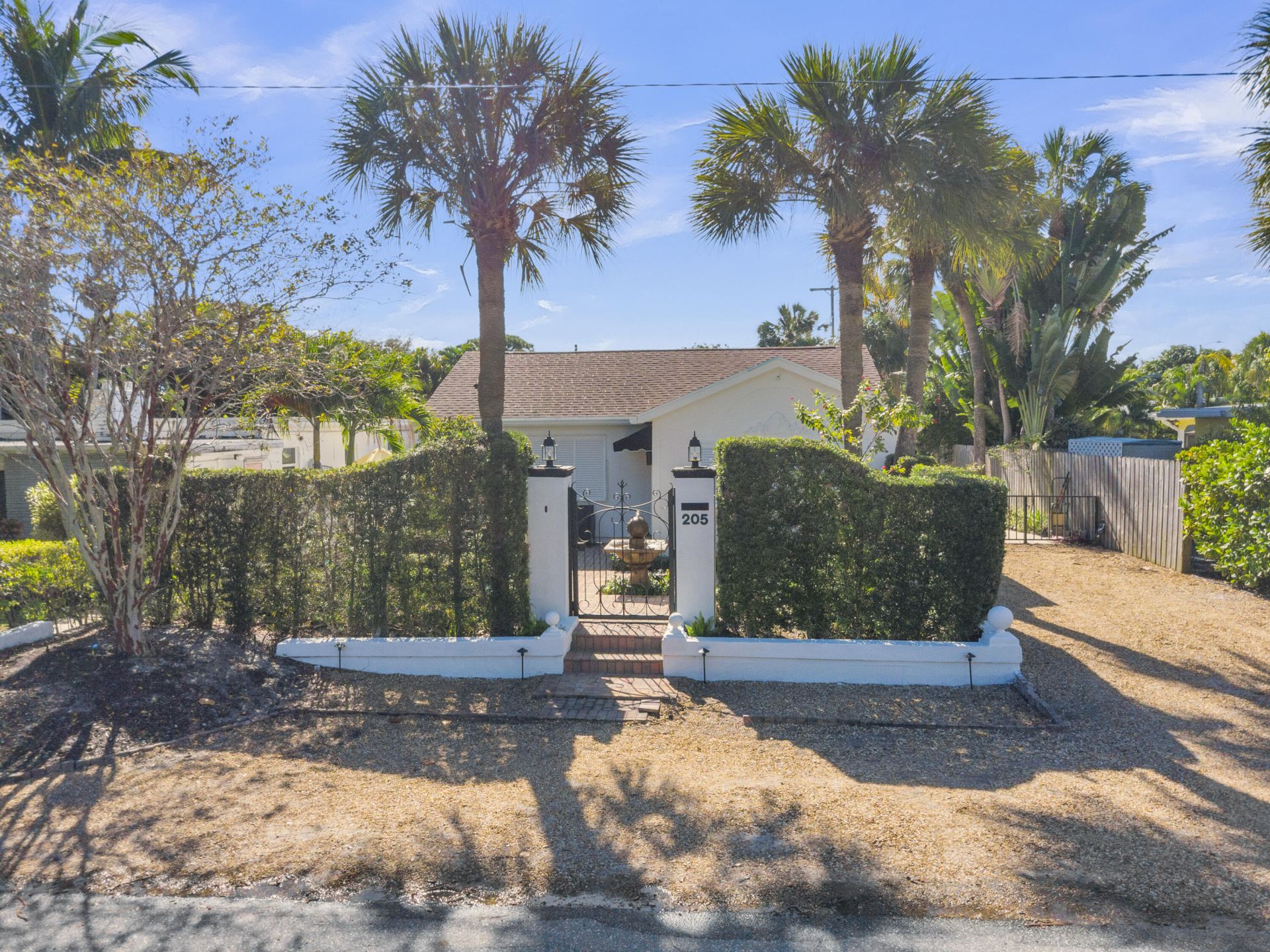 205 18th Avenue N, Lake Worth, FL 33460 Photo
