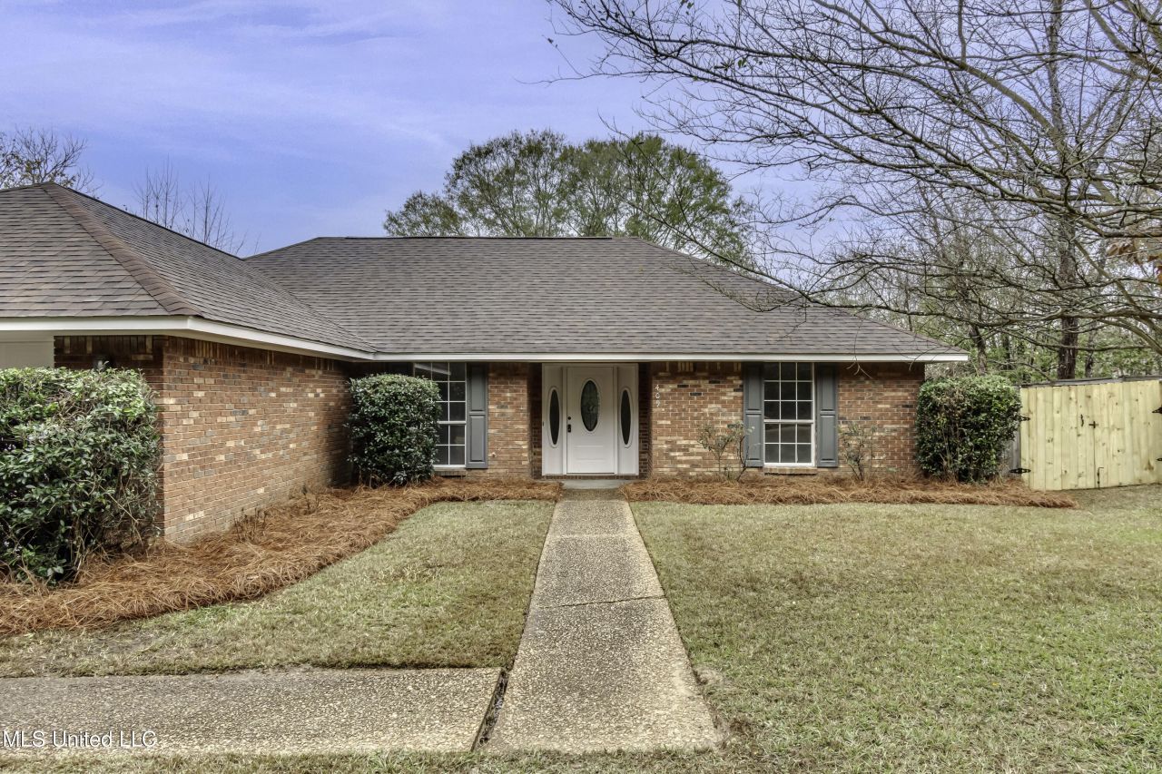 409 Hawthorne Drive, Madison, MS 39110 Main Photo