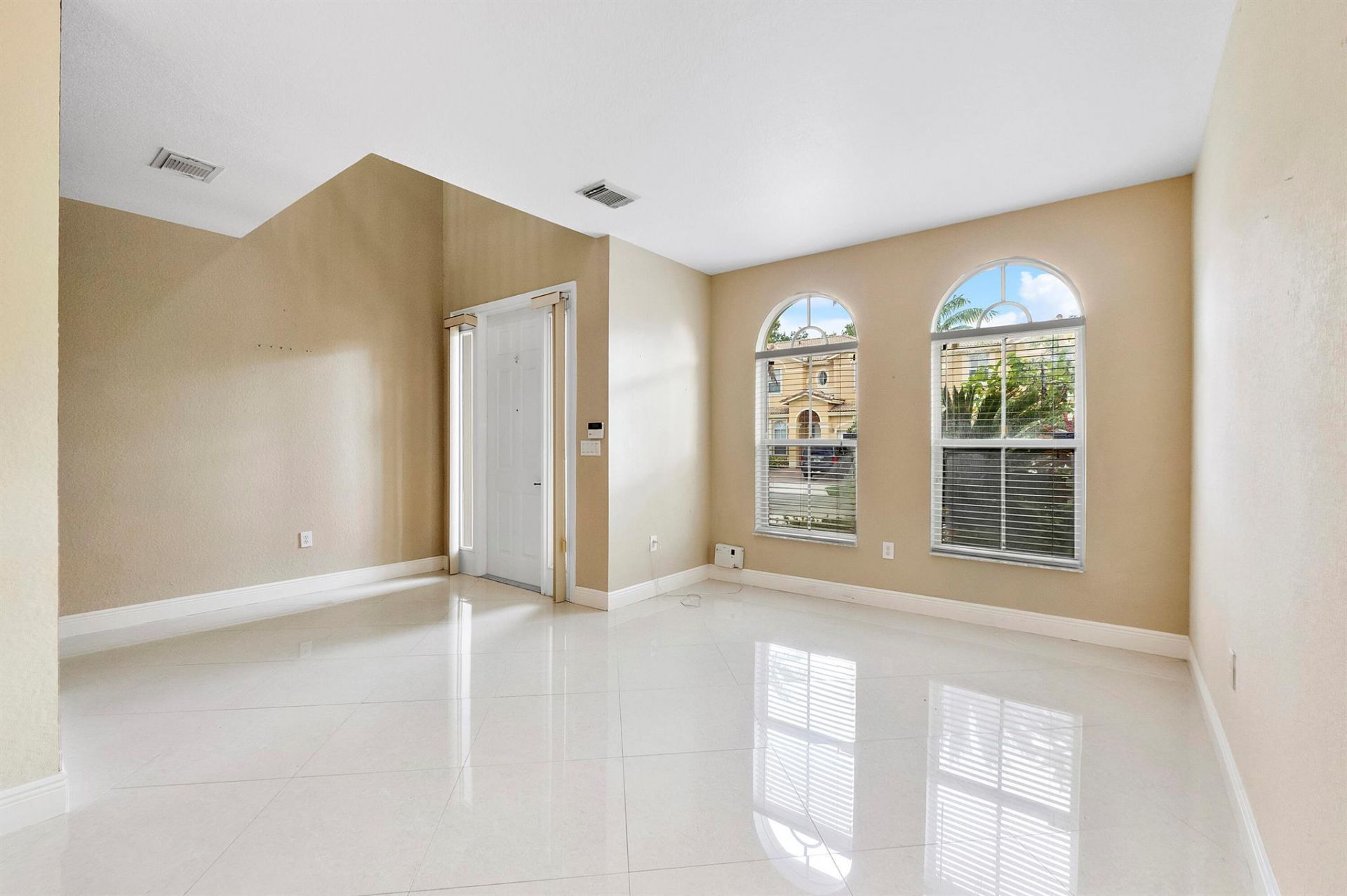 13743 SW 116th Terrace, Miami, FL 33186 Photo