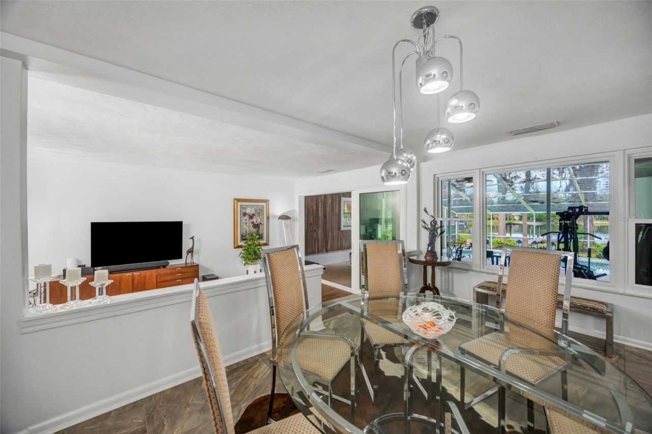 18405 Tomlinson Drive, Lutz, FL 33549 Photo