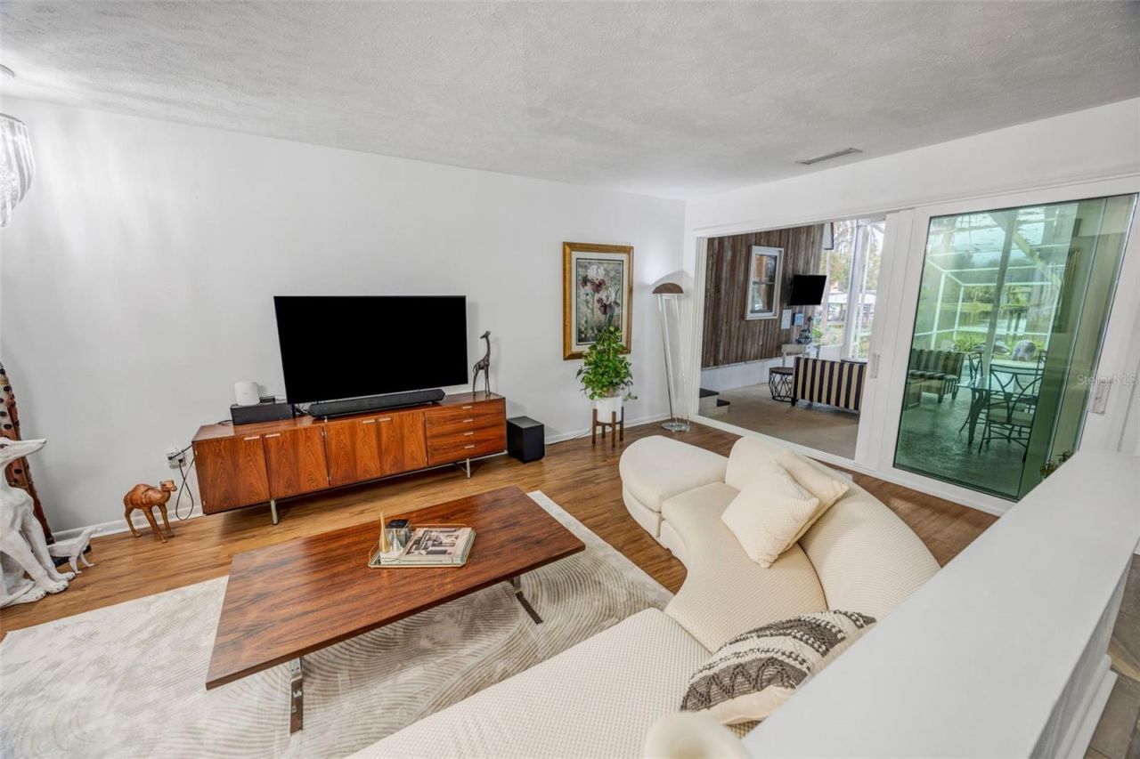 18405 Tomlinson Drive, Lutz, FL 33549 Photo