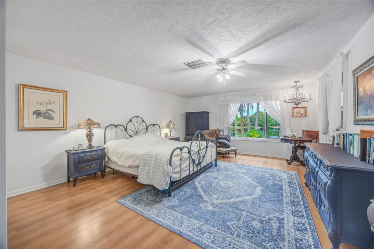 18405 Tomlinson Drive, Lutz, FL 33549 Photo