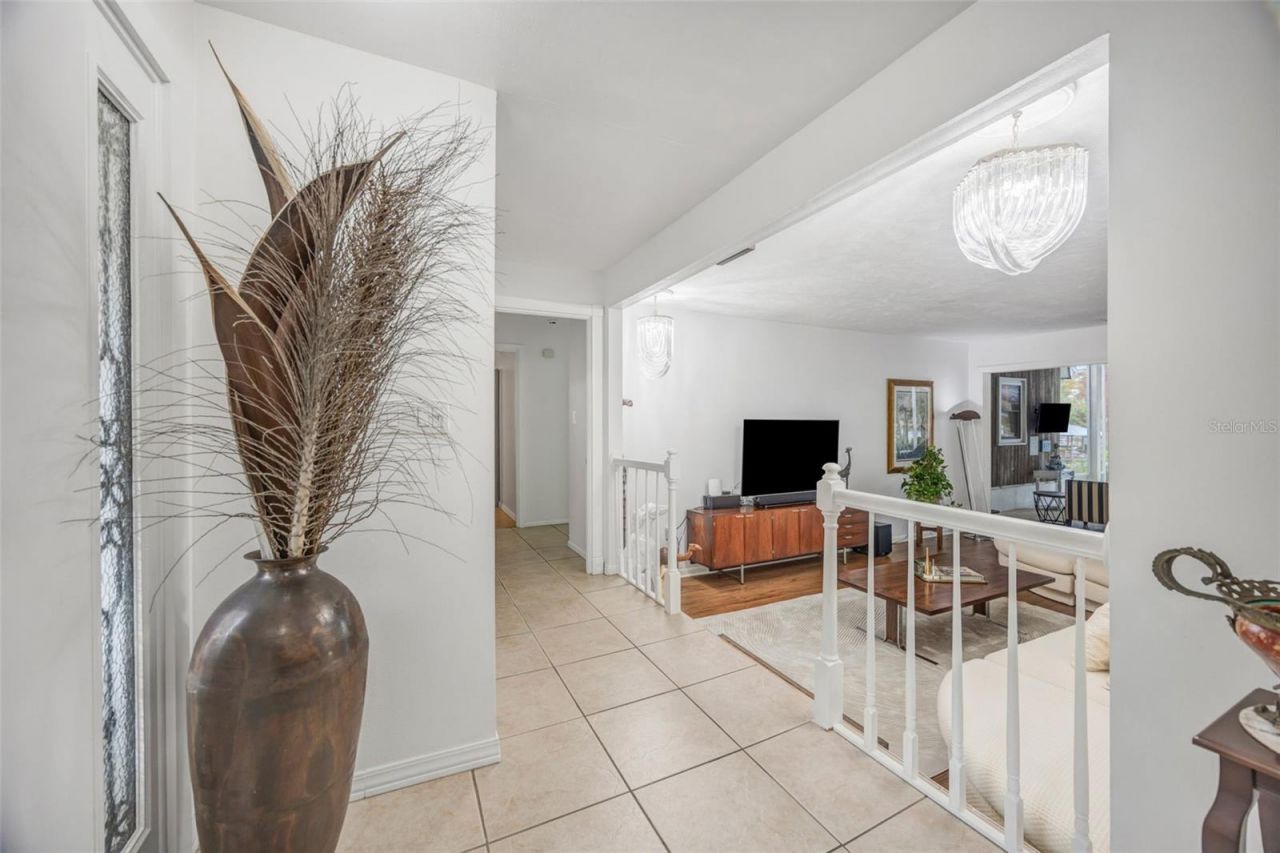 18405 Tomlinson Drive, Lutz, FL 33549 Photo