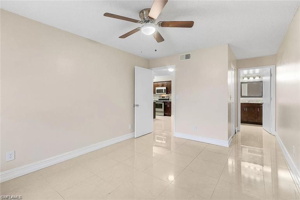 5323 Summerlin Rd, Unit 2310, Fort Myers, FL 33919 Photo