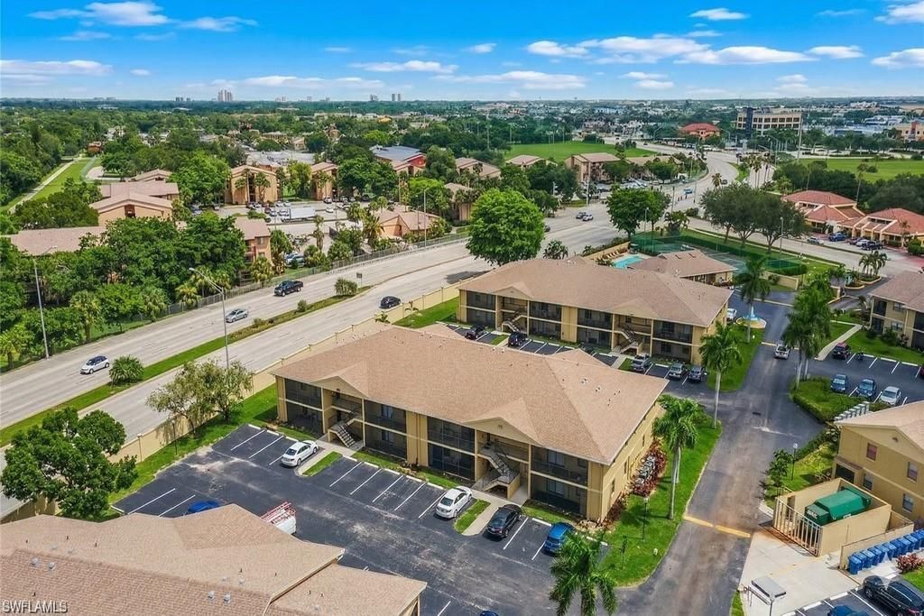 5323 Summerlin Rd, Unit 2310, Fort Myers, FL 33919 Photo