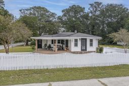 1604 Forest Dr. photo 4