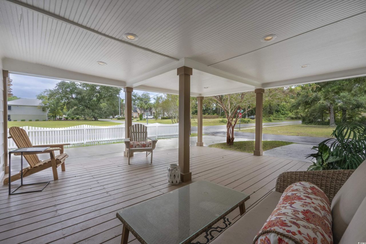 1604 Forest Dr. Photo 5