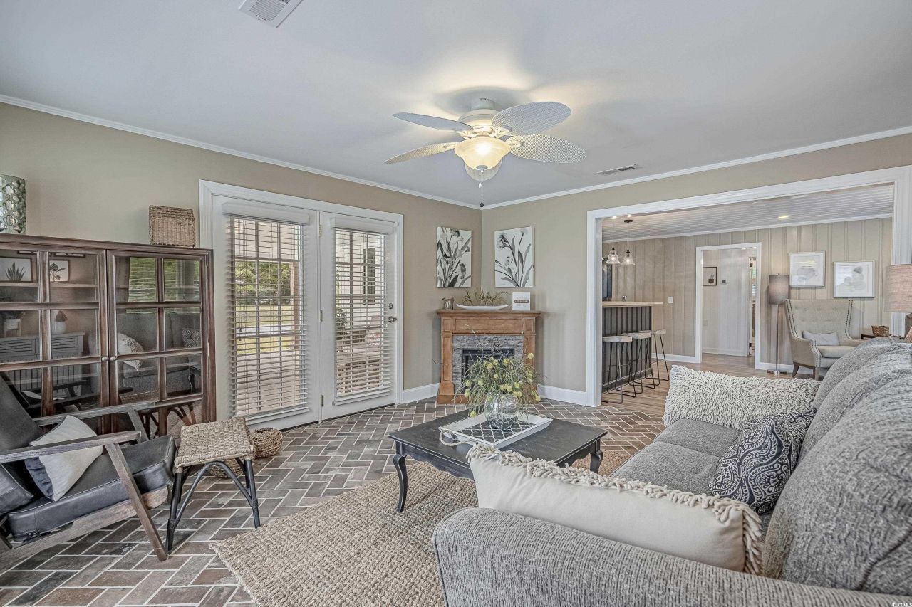 1604 Forest Dr. Photo 9