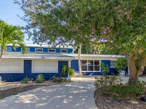 905 S Brevard Avenue, Cocoa Beach, FL 32931