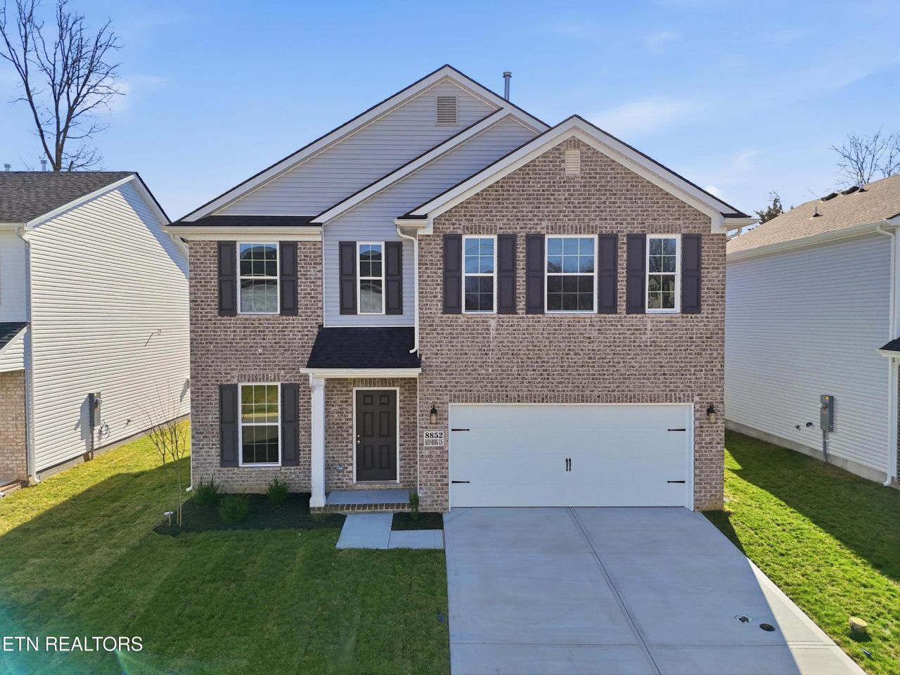 8852 Keenberg Lane, Knoxville, TN 37931 Main Photo