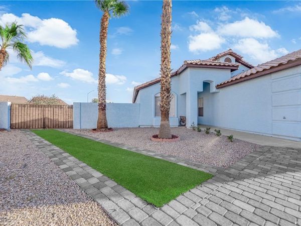 4016 Angel Face Street, North Las Vegas, NV 89032