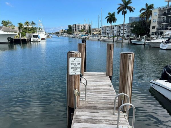 1015 SE 15th Street, Unit 6d, Fort Lauderdale, FL 33316