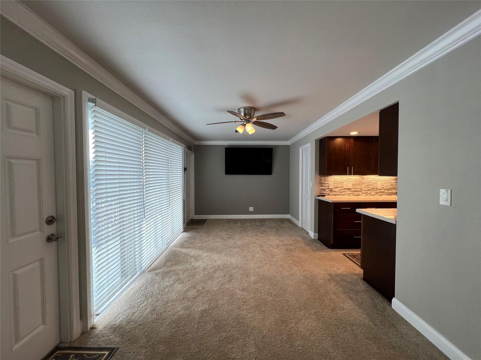 1015 SE 15th Street, Unit 6d, Fort Lauderdale, FL 33316 Photo