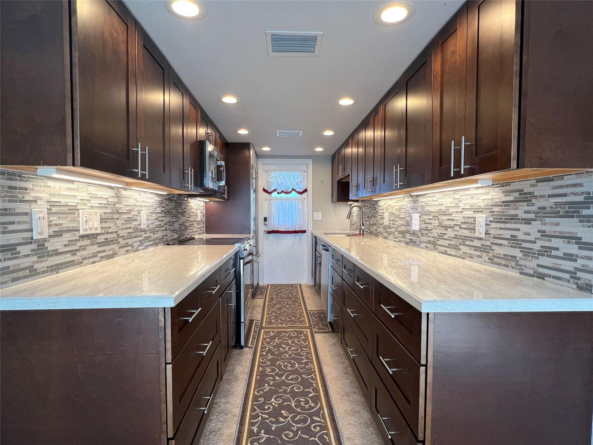 1015 SE 15th Street, Unit 6d, Fort Lauderdale, FL 33316 Photo