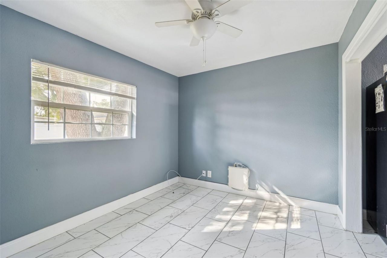 520 Freeport Avenue N, Saint Petersburg, FL 33702 Photo