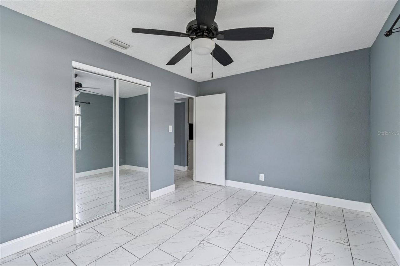 520 Freeport Avenue N, Saint Petersburg, FL 33702 Photo