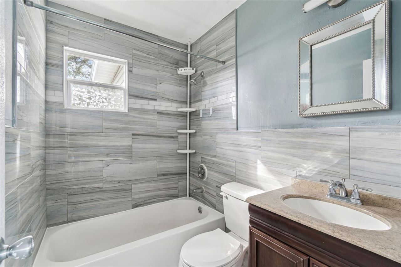 520 Freeport Avenue N, Saint Petersburg, FL 33702 Photo