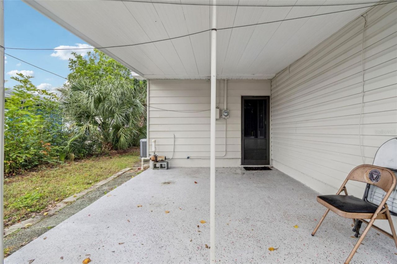 520 Freeport Avenue N, Saint Petersburg, FL 33702 Photo