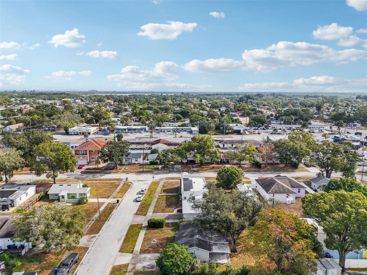 520 Freeport Avenue N, Saint Petersburg, FL 33702 Photo