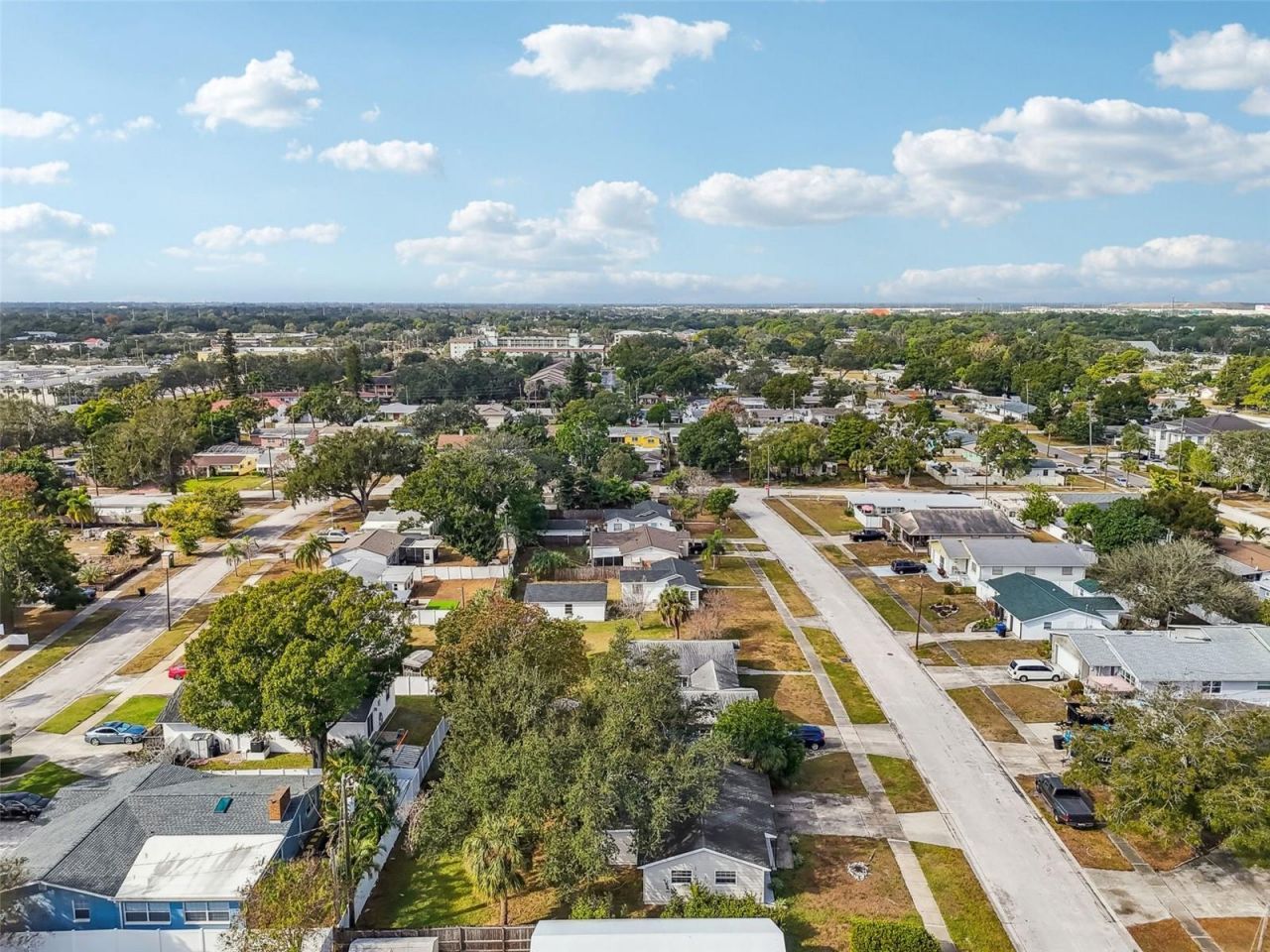 520 Freeport Avenue N, Saint Petersburg, FL 33702 Photo