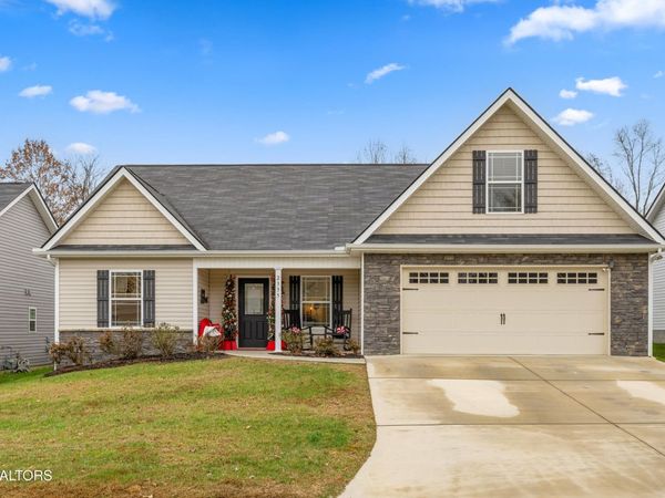 2335 Eppie Cove Lane, Knoxville, TN 37931