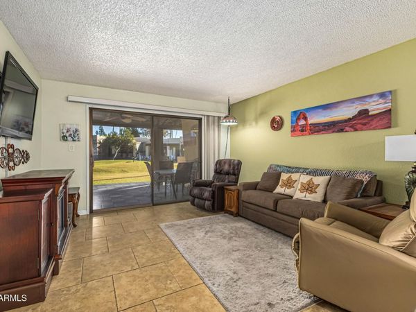 519 S 77th Street, Mesa, AZ 85208