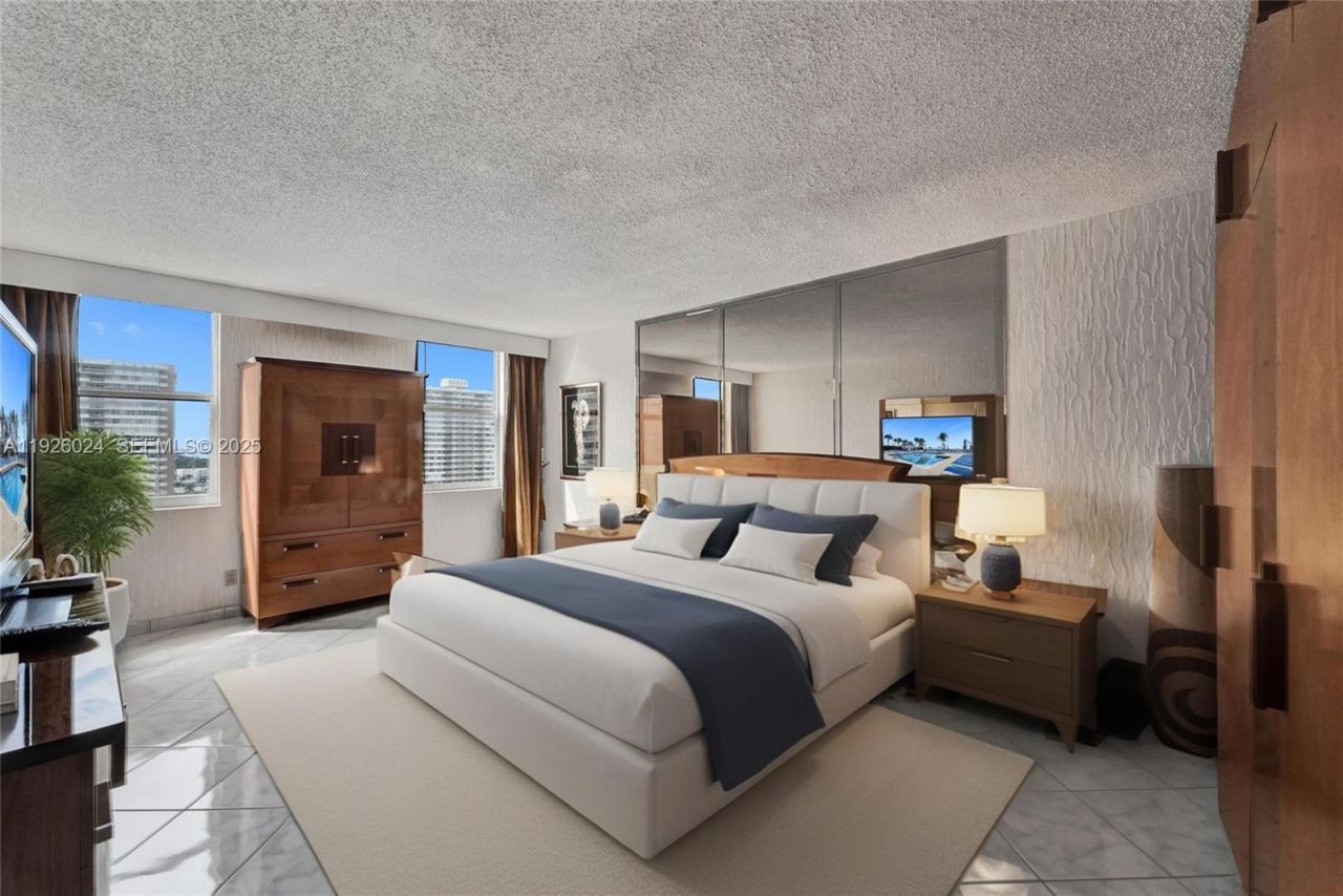 1920 S Ocean Dr, Unit 16B, Hallandale Beach, FL 33009 Photo