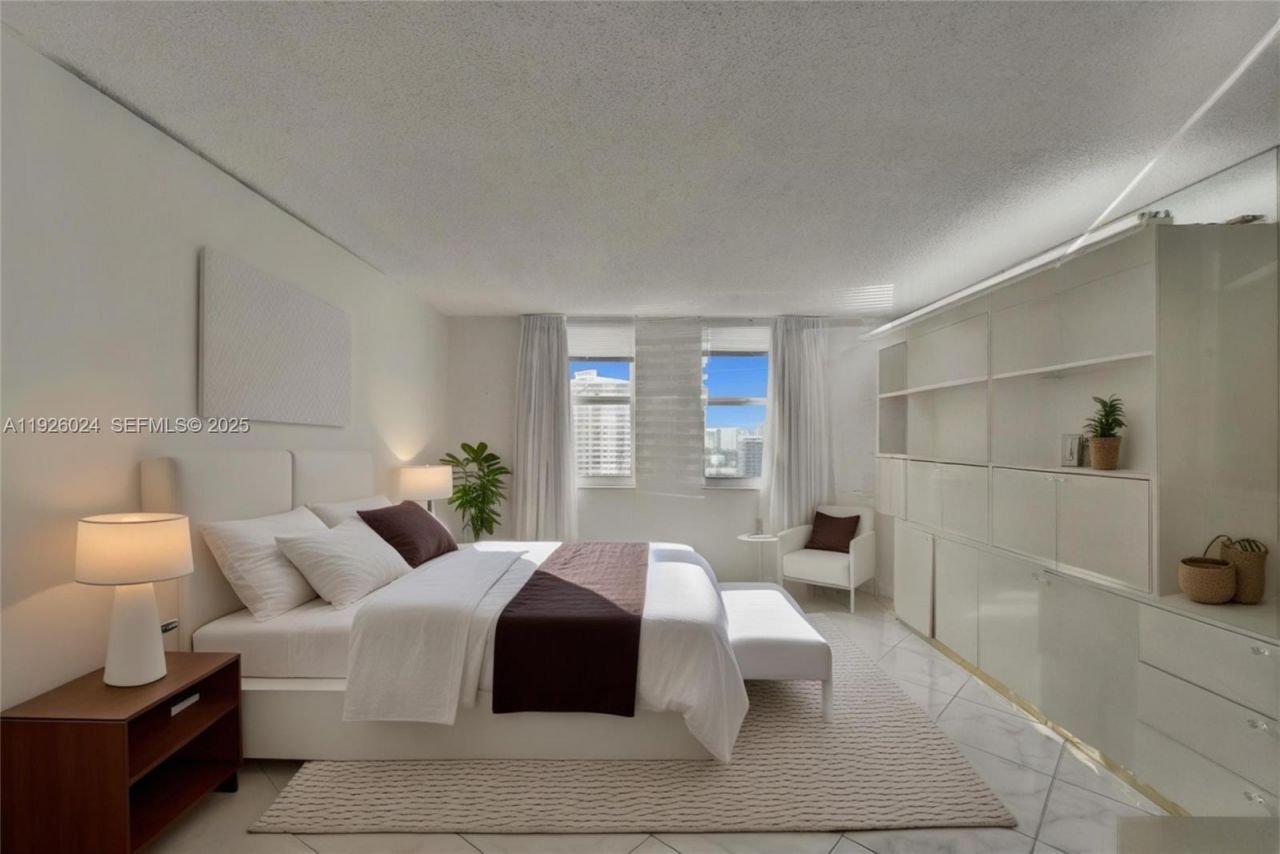 1920 S Ocean Dr, Unit 16B, Hallandale Beach, FL 33009 Photo