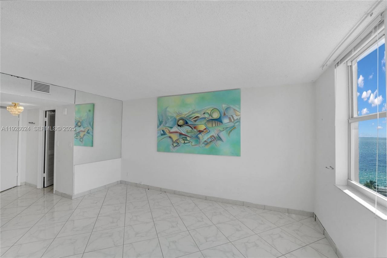 1920 S Ocean Dr, Unit 16B, Hallandale Beach, FL 33009 Photo