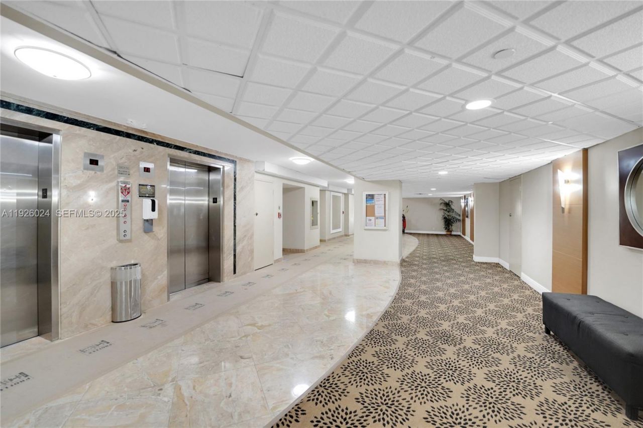 1920 S Ocean Dr, Unit 16B, Hallandale Beach, FL 33009 Photo