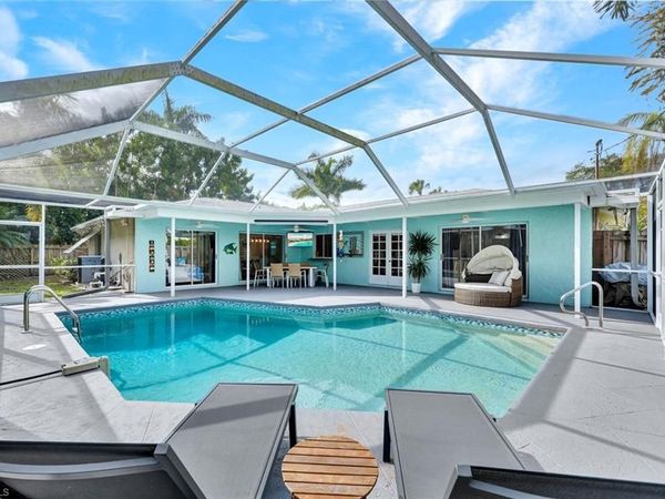 122 Palm River BLVD, NAPLES, FL 34110