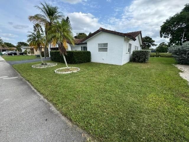 7610 NW 66th Terrace, Tamarac, FL 33321 Photo
