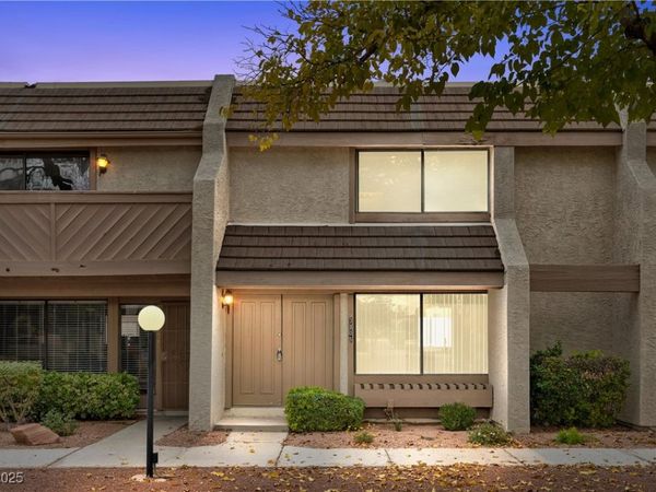 3305 Fairview Lane, Las Vegas, NV 89121