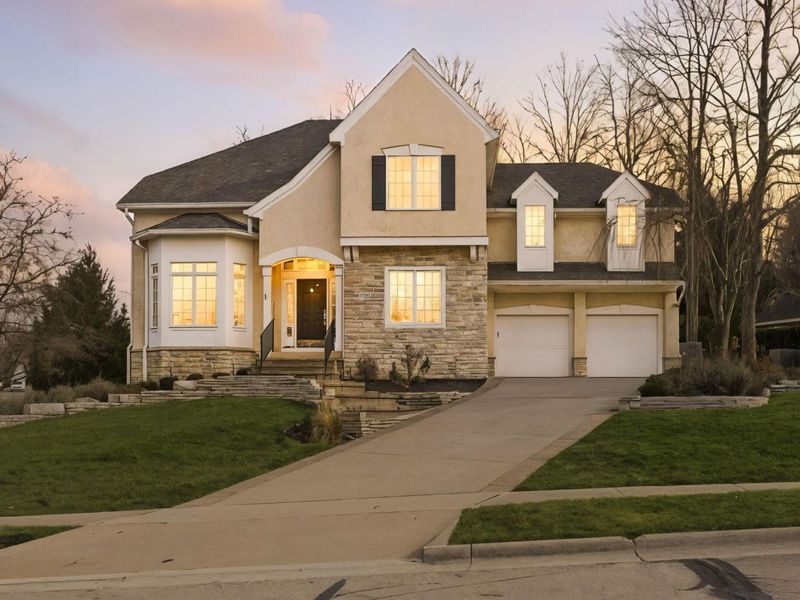 8552 Misty Woods Circle, Powell, OH 43065 Photo 1