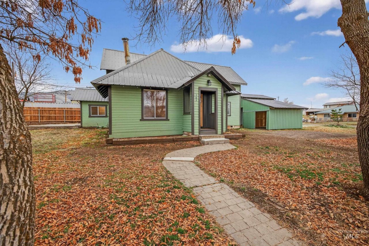 105 S Exeter, Council, ID 83612 Main Photo